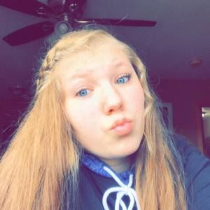 Meet your Posher, Lizzy